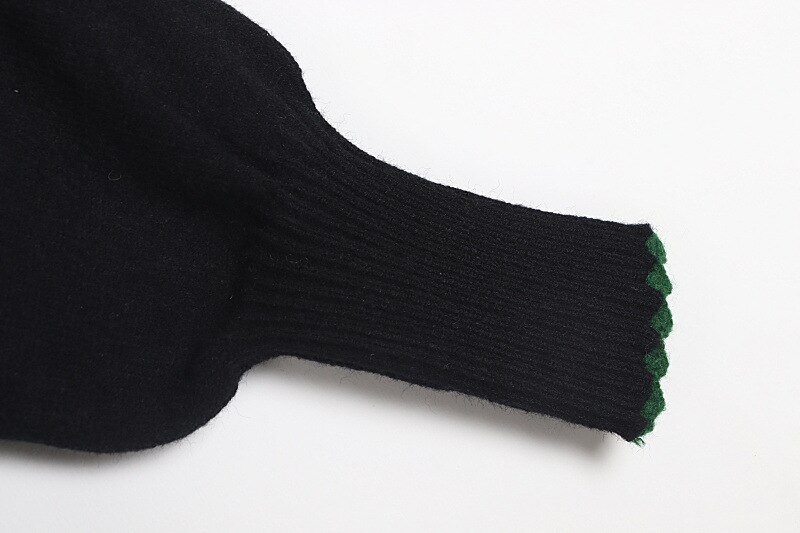 Women’s Floral Embroidered Knit Cardiga - Image 5